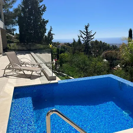 Eirini Kamares Luxury Sea View Villa