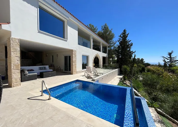 Eirini Kamares Luxury Sea View 别墅 *