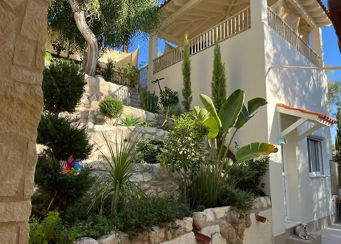 Vila Eirini Kamares Luxury Sea View *