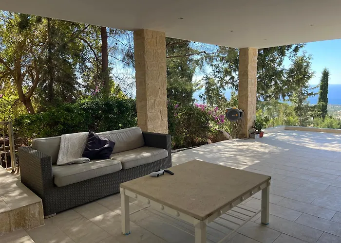 Vila Eirini Kamares Luxury Sea View